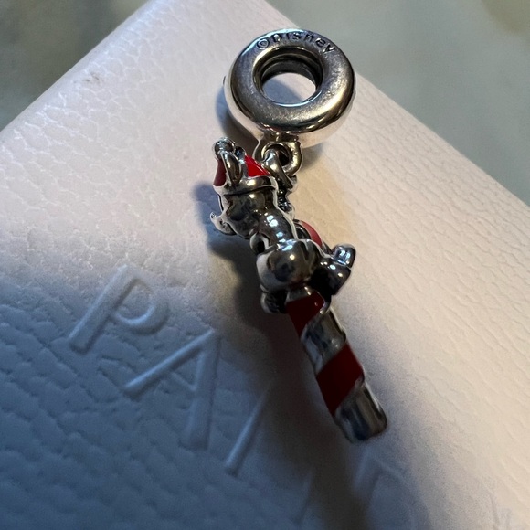 Pandora Santa Mickey Charm - Picture 5 of 5